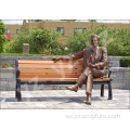 Decoración de jardín Estatuas de bronce al aire libre Hombre sentado en el Banco